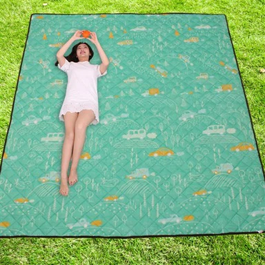 Foldbar, polstret strandmåtte